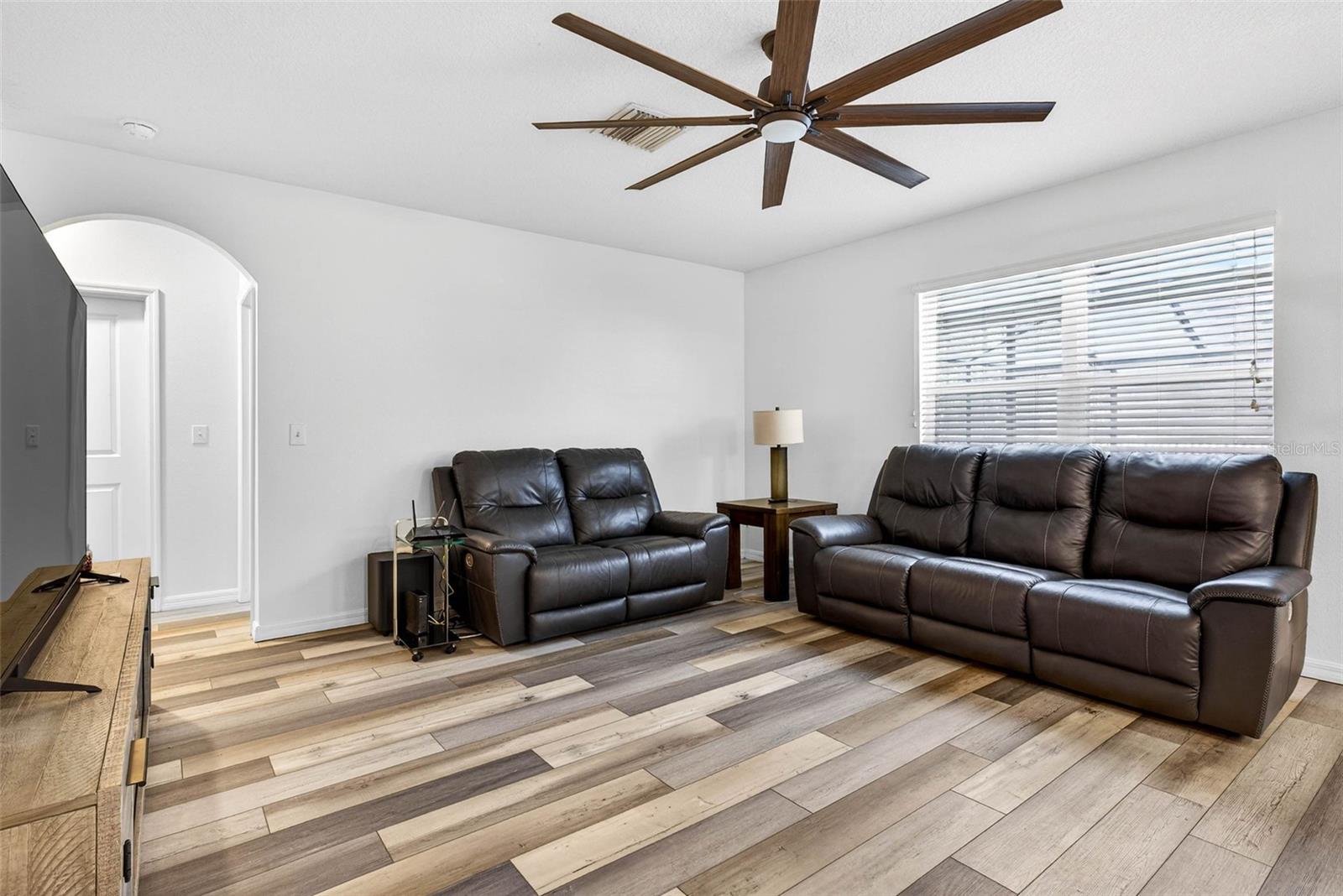 Image 17 of 59 For 6509 Wagon Trail Street