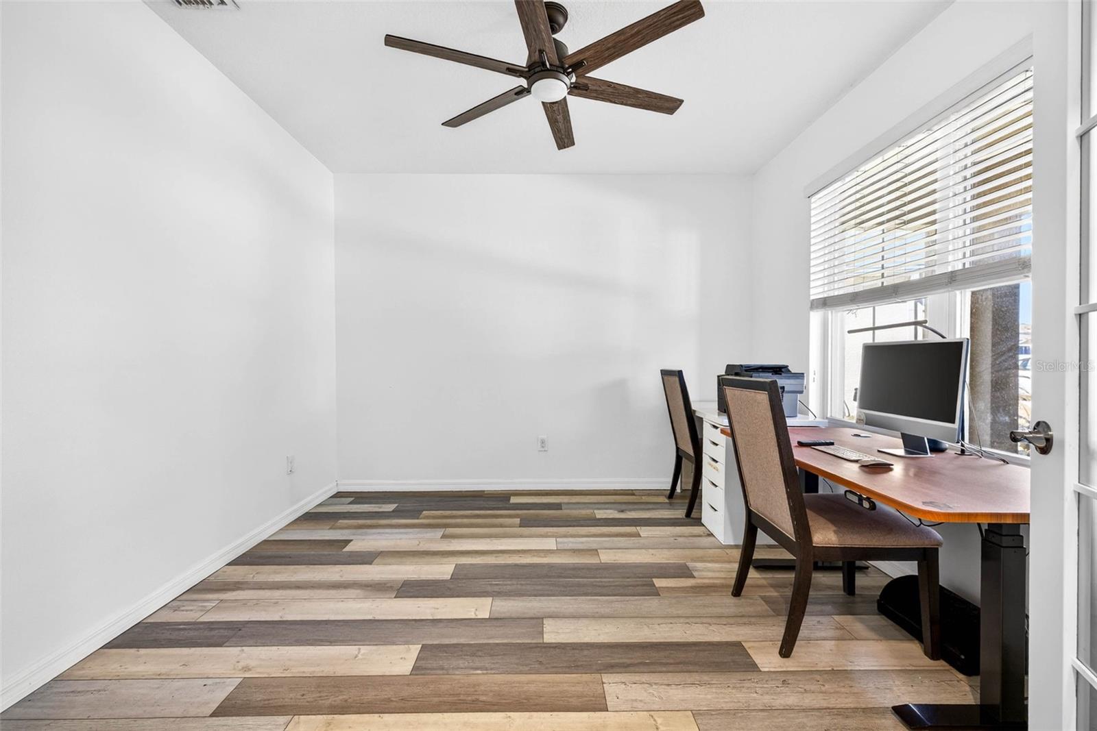 Image 20 of 59 For 6509 Wagon Trail Street