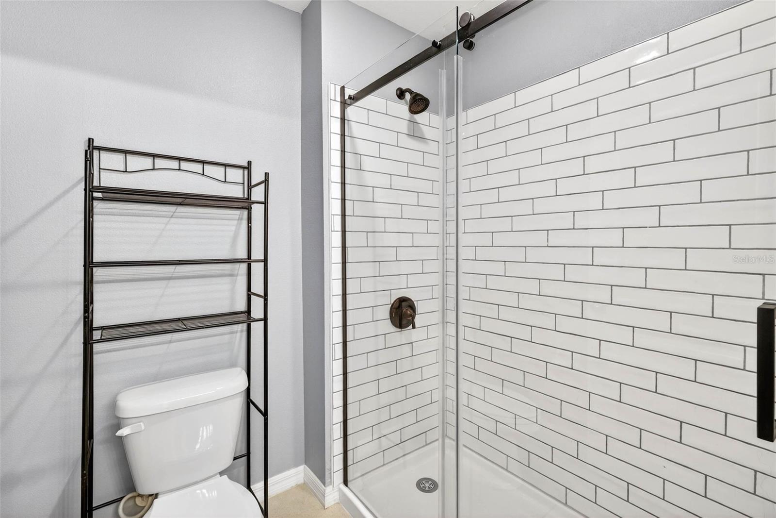 Image 35 of 59 For 6509 Wagon Trail Street