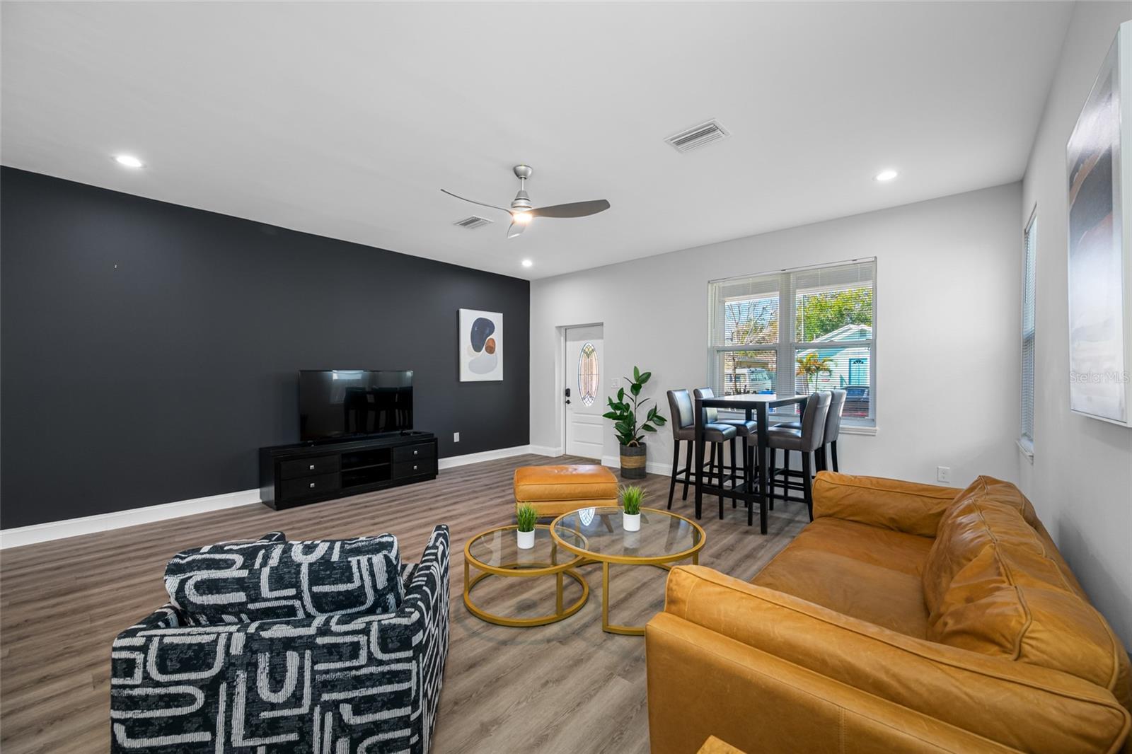 Image 6 of 37 For 2144 43rd Terrace N