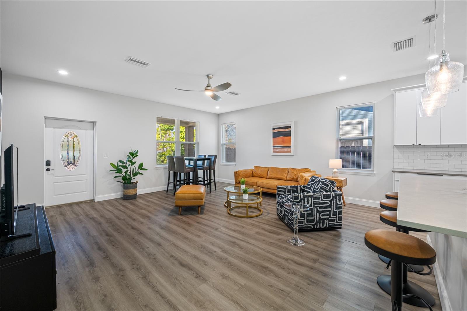 Image 7 of 37 For 2144 43rd Terrace N