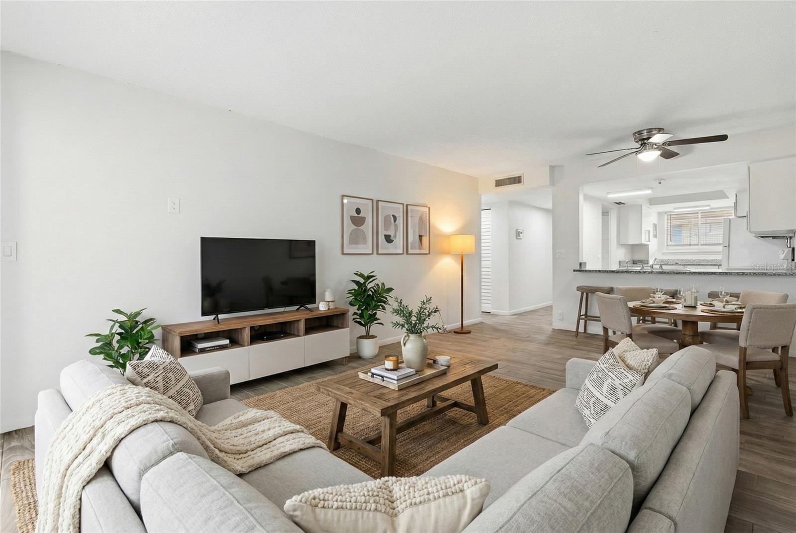 Image 4 of 23 For 6308 Newtown Circle 8a3