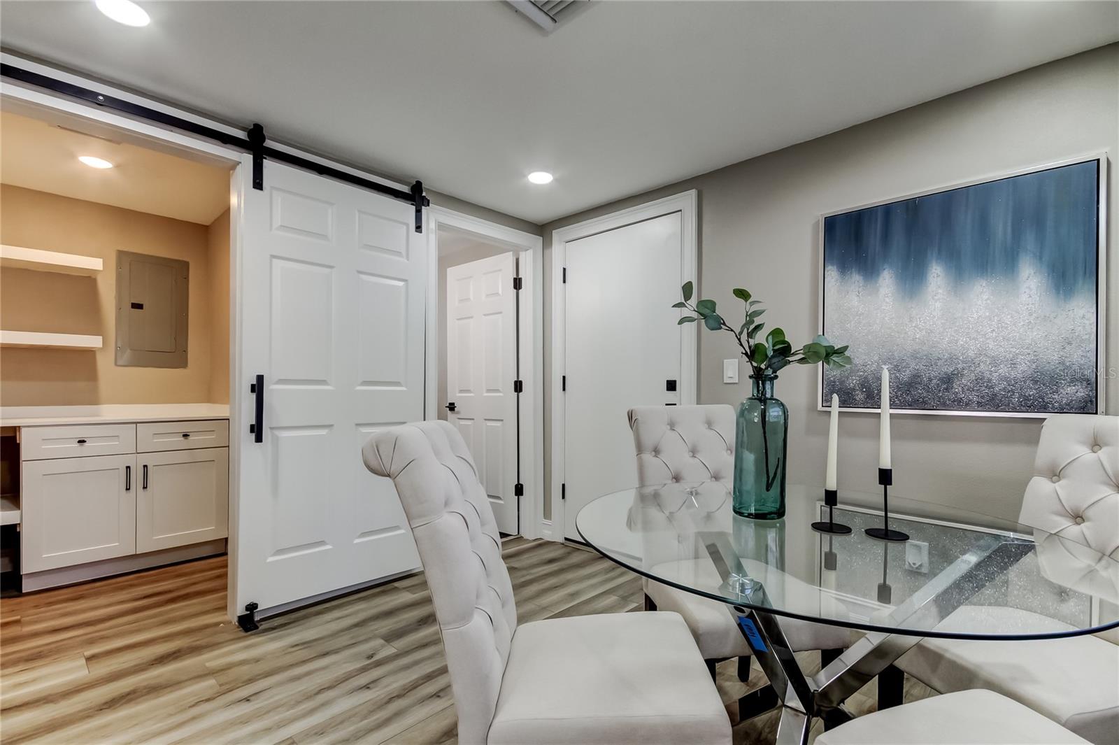 Image 18 of 33 For 3720 36th Avenue N