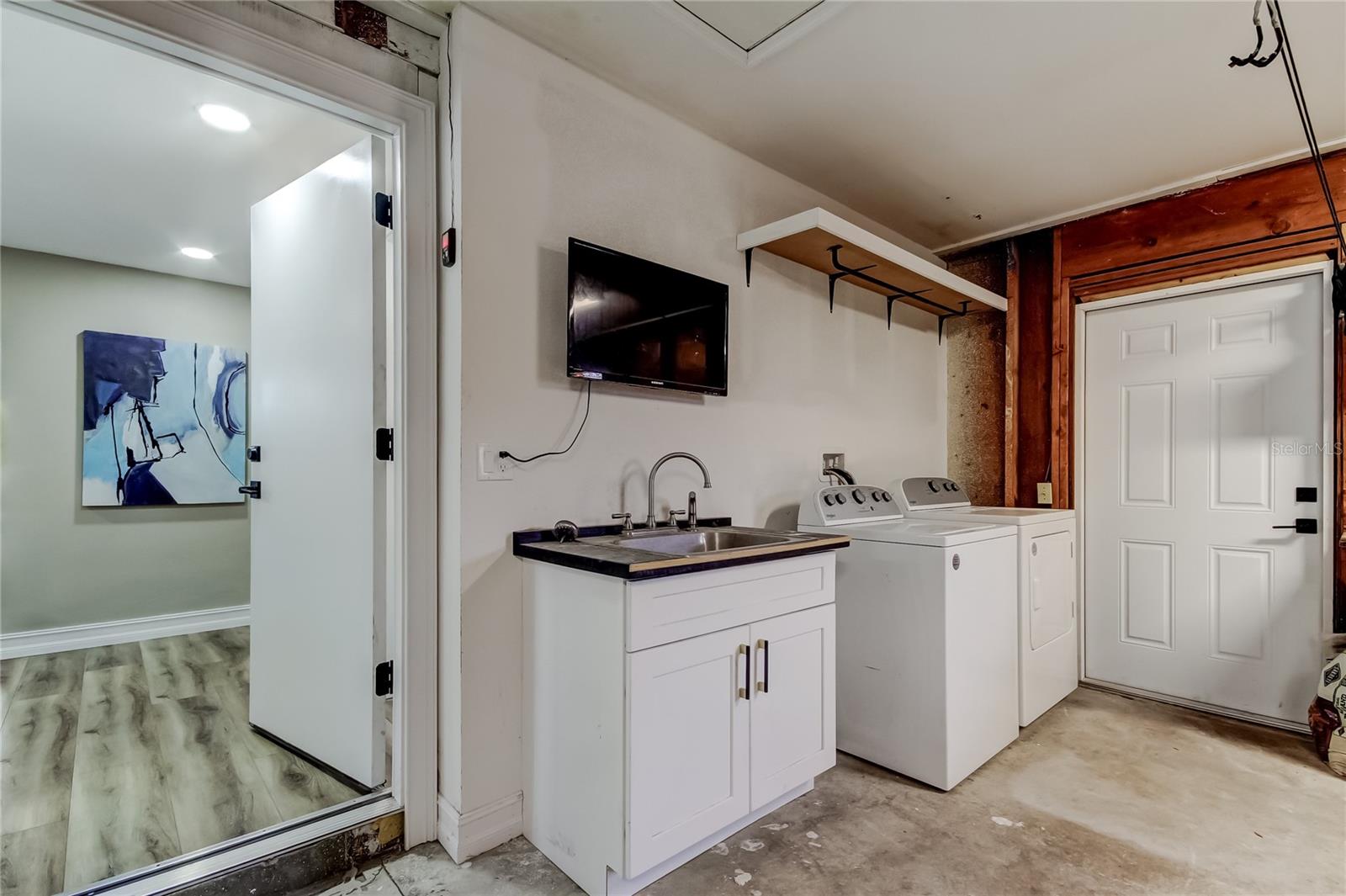 Image 28 of 33 For 3720 36th Avenue N