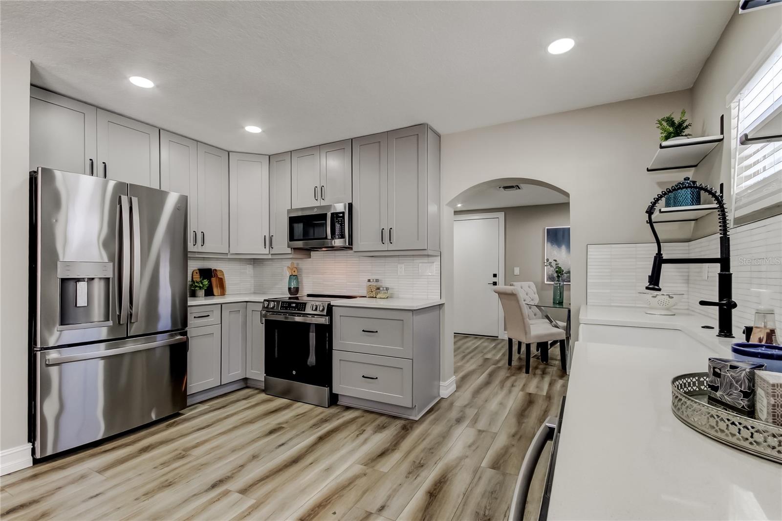 Image 8 of 33 For 3720 36th Avenue N