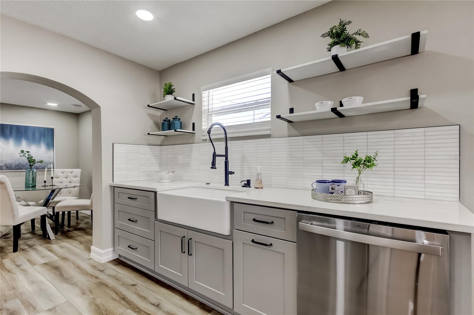 Image 9 of 33 For 3720 36th Avenue N