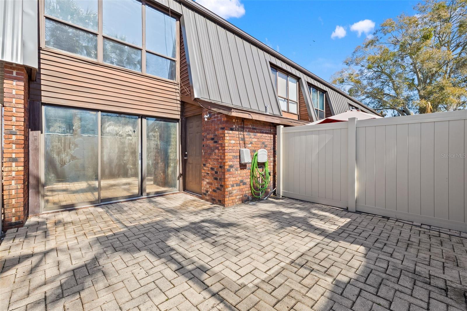 Image 21 of 29 For 1836 Crystal Lake Drive 44