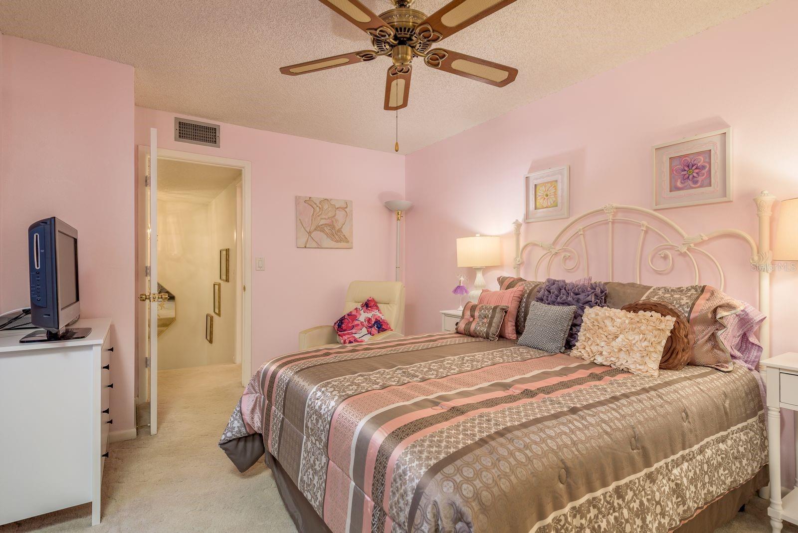 Image 18 of 42 For 2702 14th Court