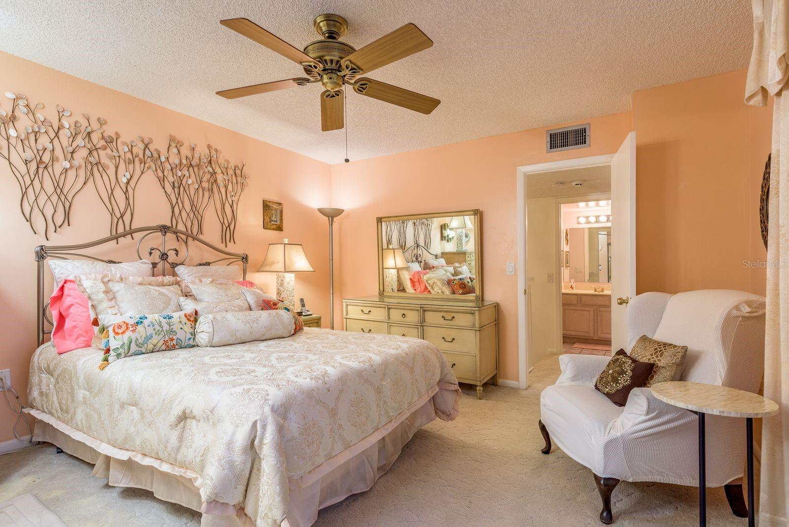 Image 21 of 42 For 2702 14th Court