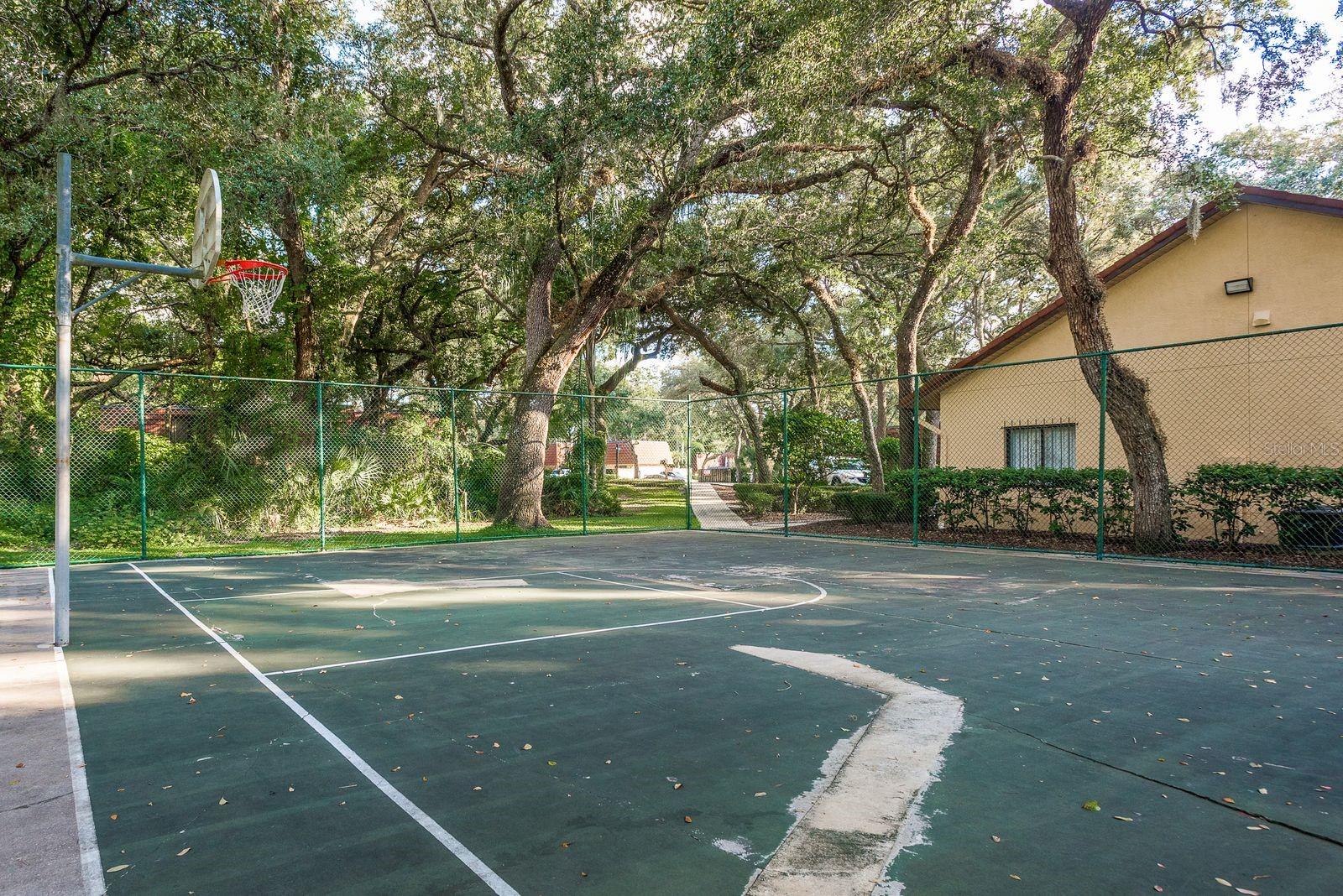 Image 35 of 42 For 2702 14th Court