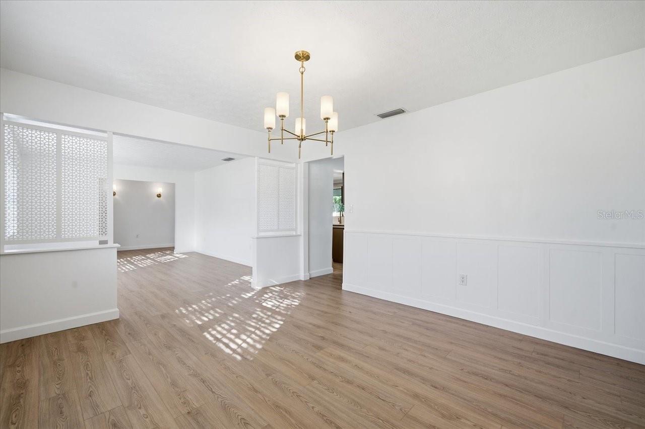 Image 11 of 46 For 16113 Tampa Street