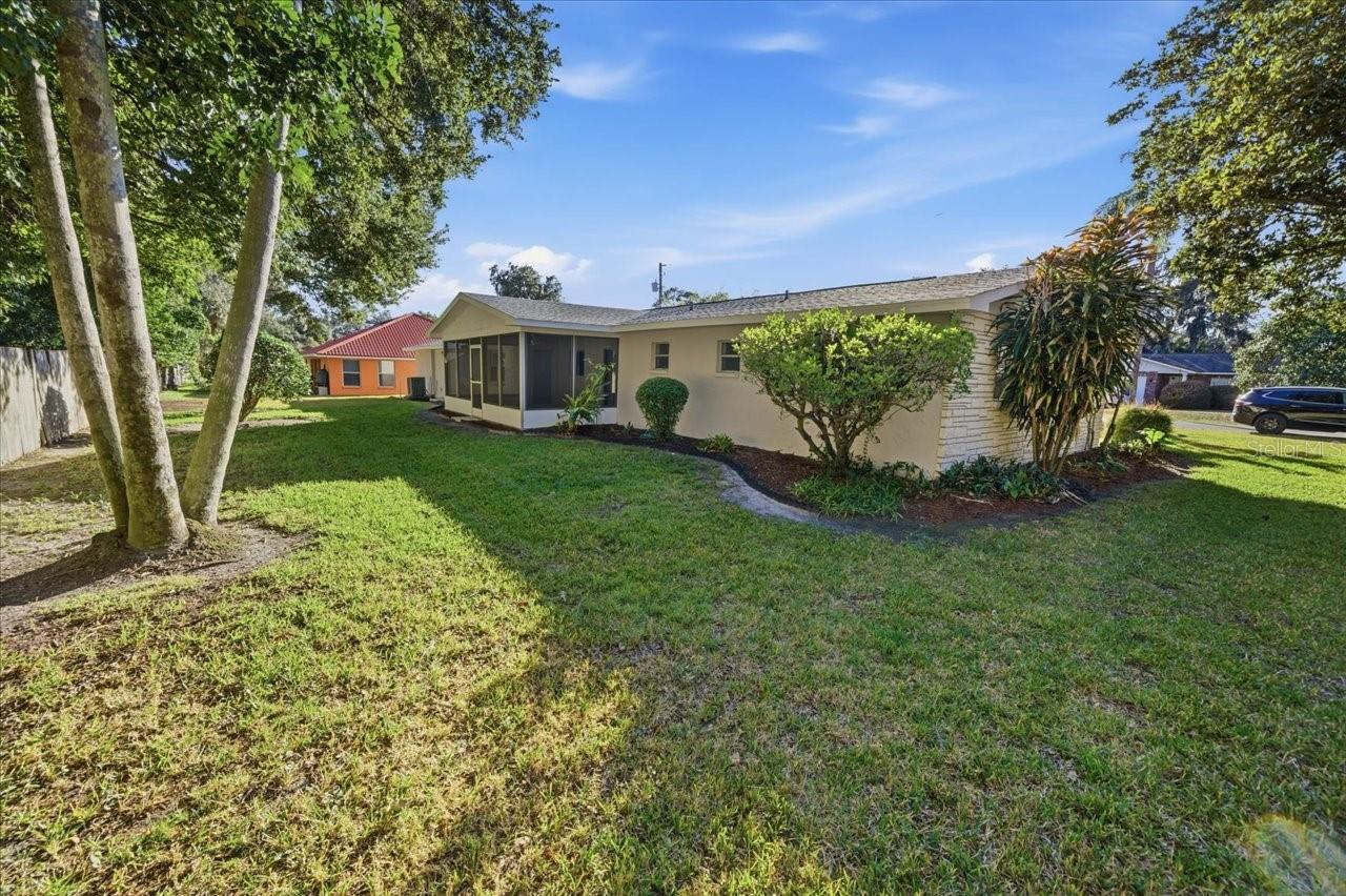 Image 44 of 46 For 16113 Tampa Street