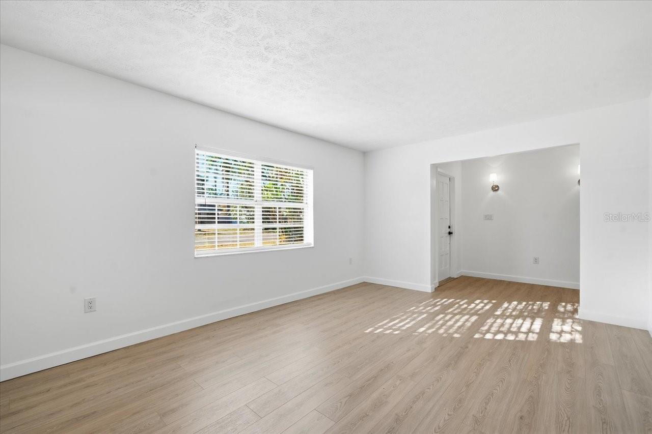 Image 8 of 46 For 16113 Tampa Street