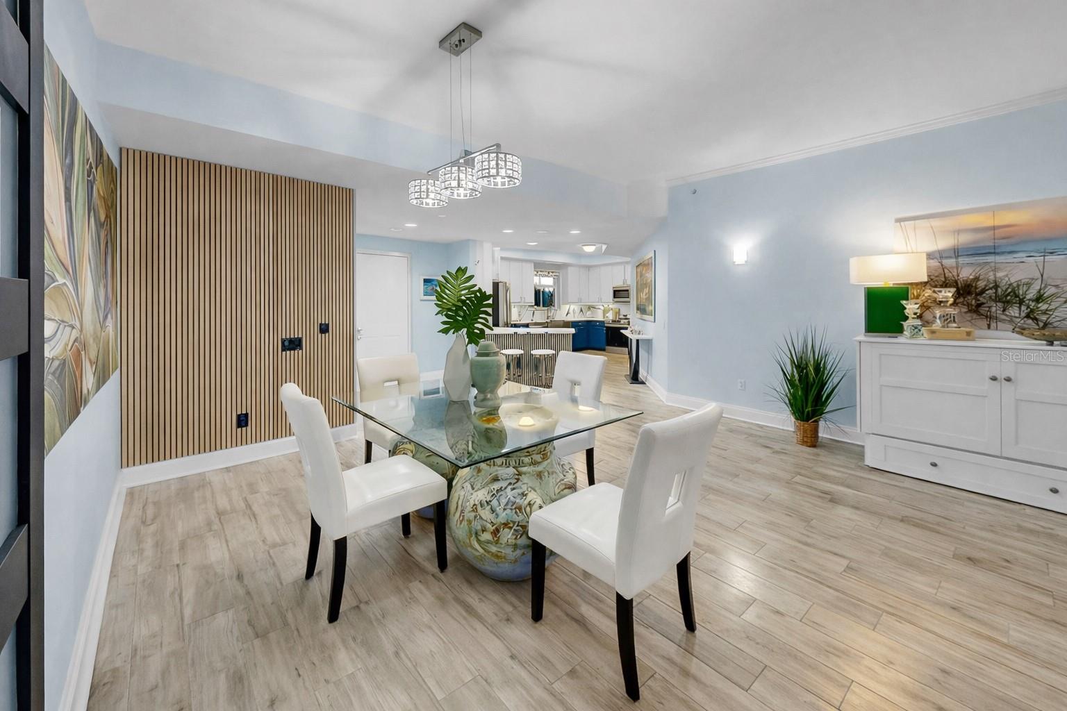 Listing photo id 9 for 12033 Gandy Boulevard N 133