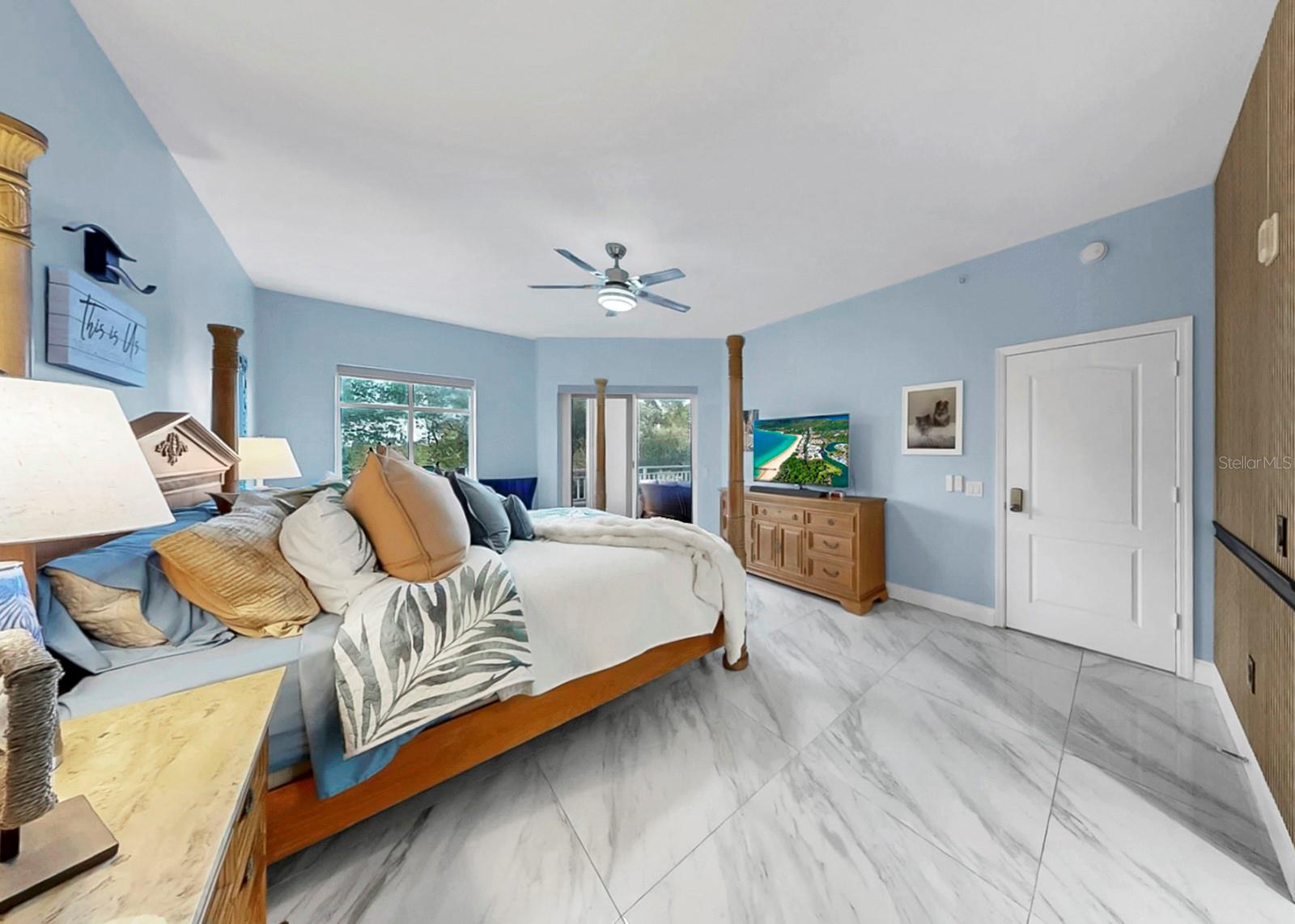 Listing photo id 21 for 12033 Gandy Boulevard N 133