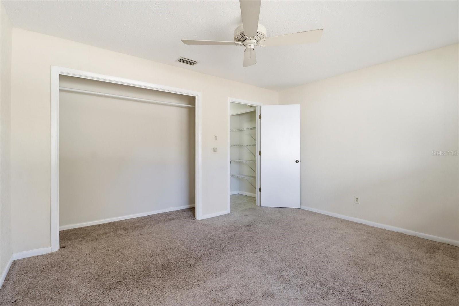 Image 20 of 30 For 3 Fairwoods Court