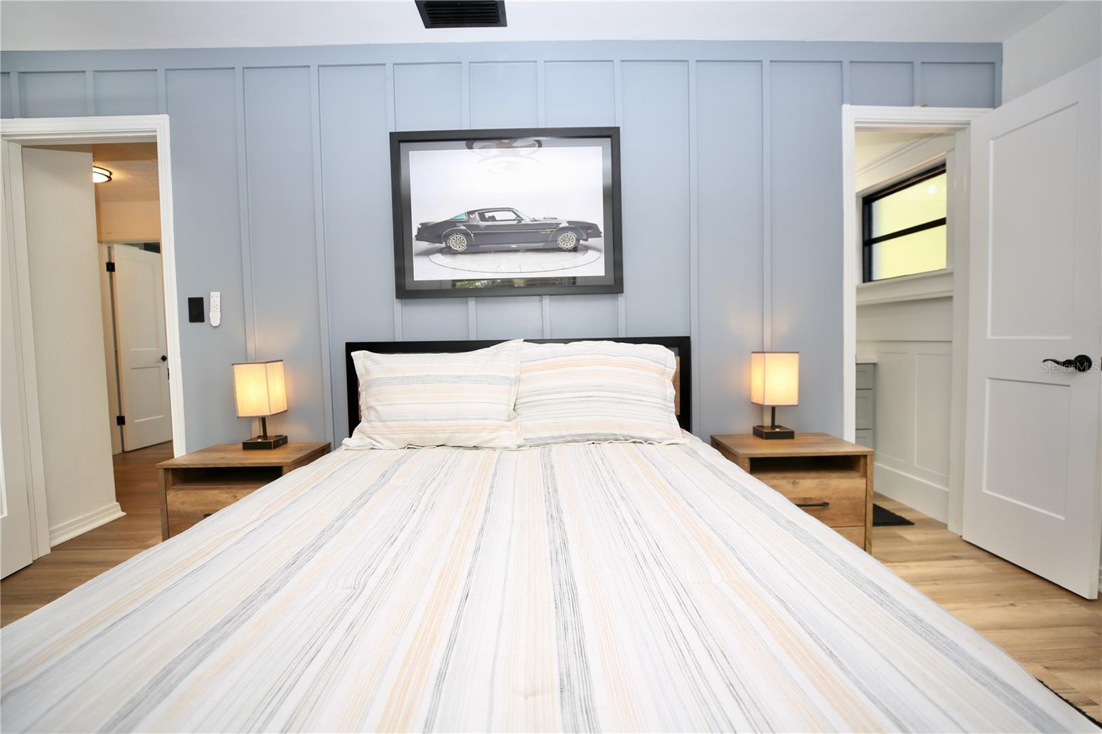 Image 29 of 34 For 4304 Thatcher Avenue