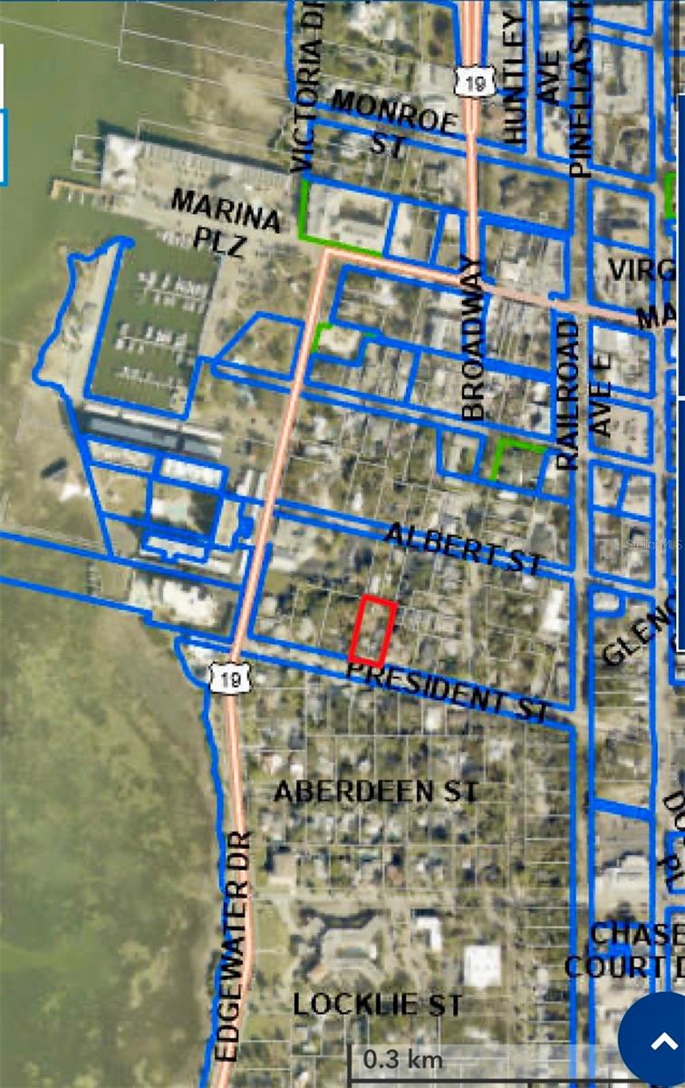 Listing photo id 2 for 240 President Street