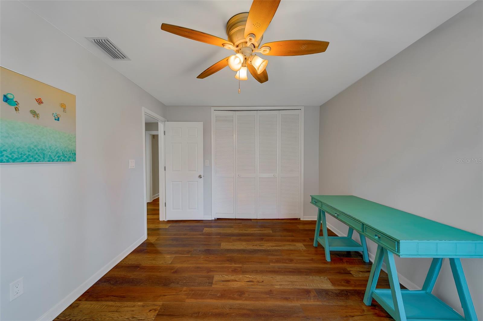 Image 29 of 87 For 14557 Anchorage Circle