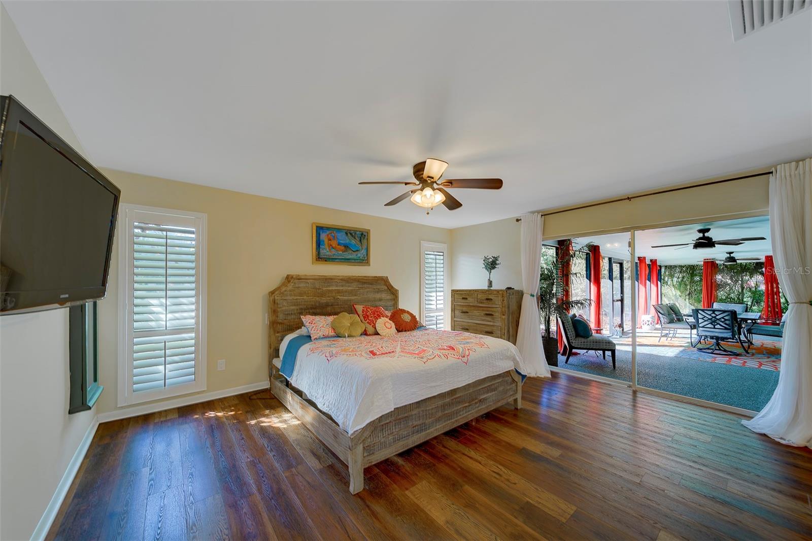 Image 33 of 87 For 14557 Anchorage Circle