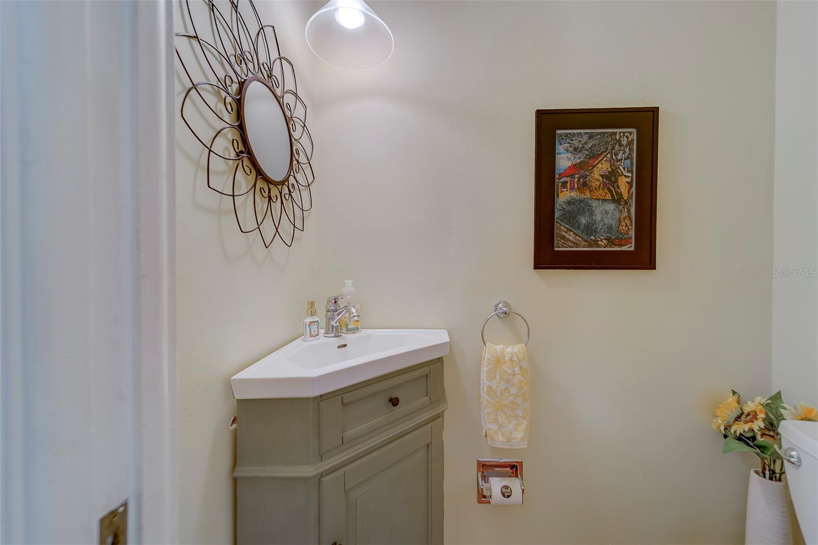 Image 50 of 87 For 14557 Anchorage Circle