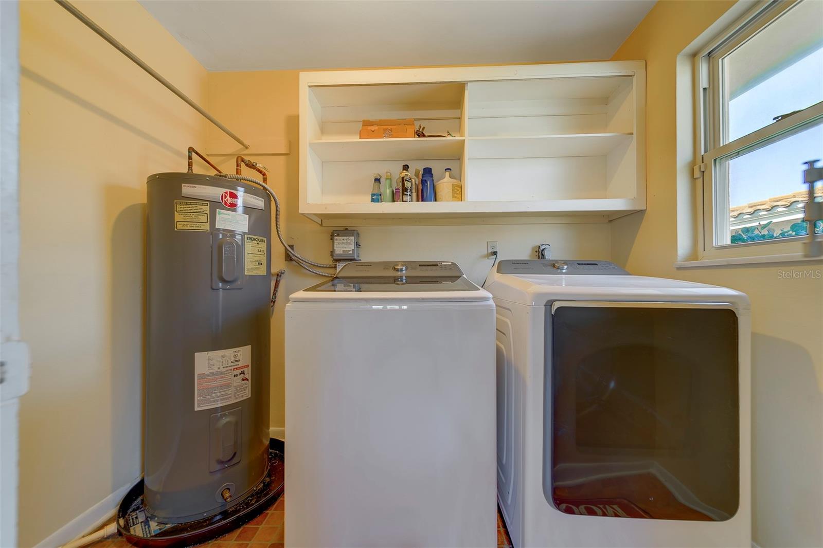 Image 51 of 87 For 14557 Anchorage Circle