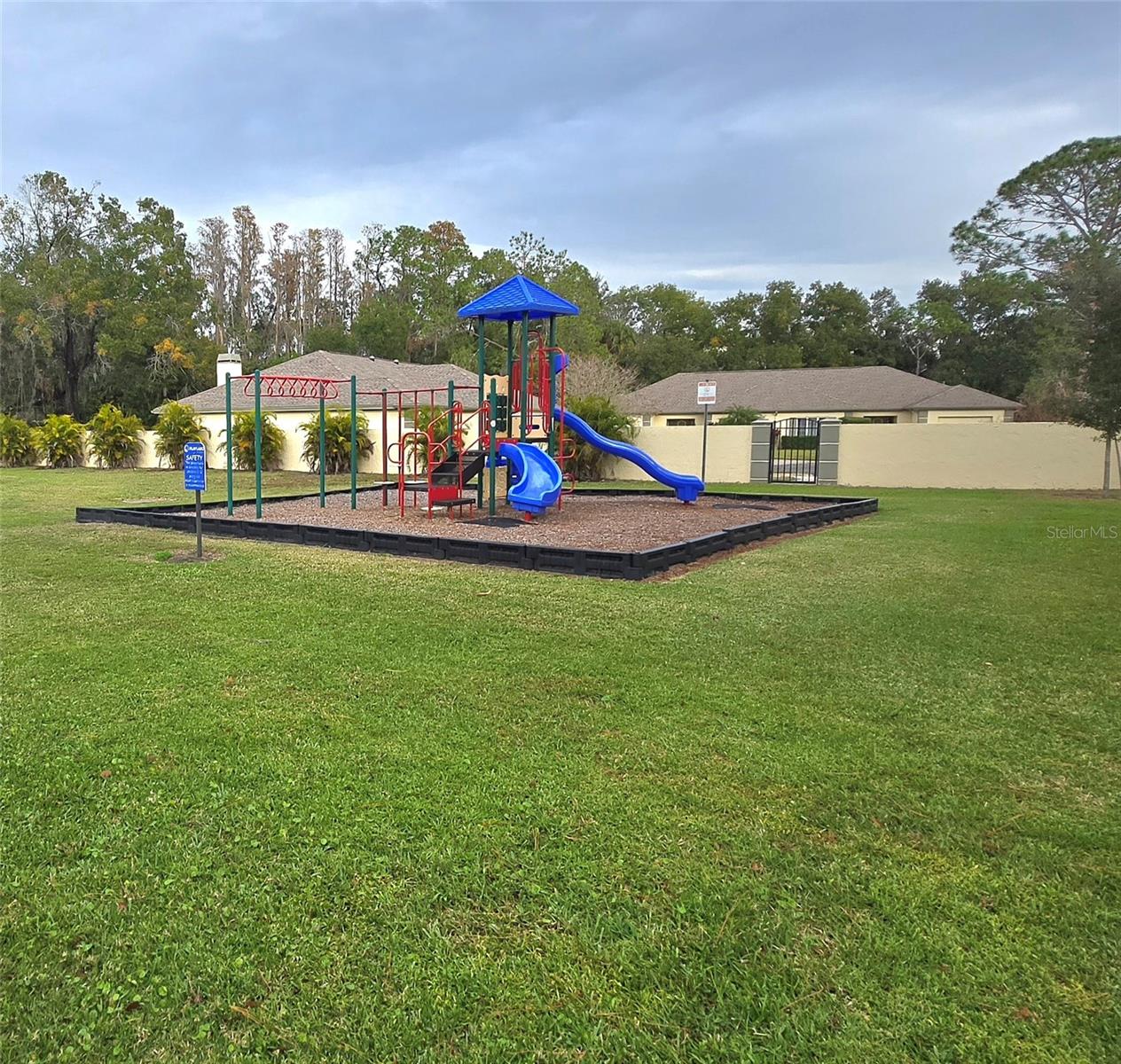 Image 20 of 21 For 9707 Cypress Shadow Avenue