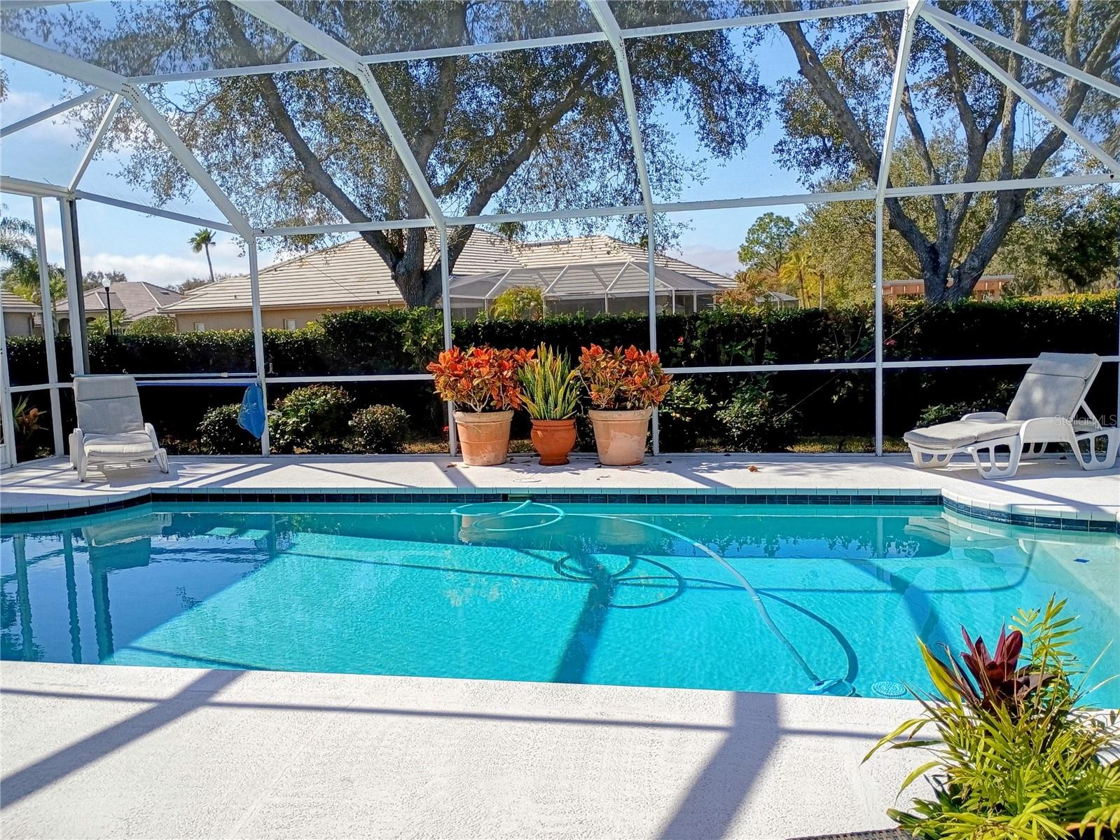 Image 32 of 37 For 9651 Venturi Drive