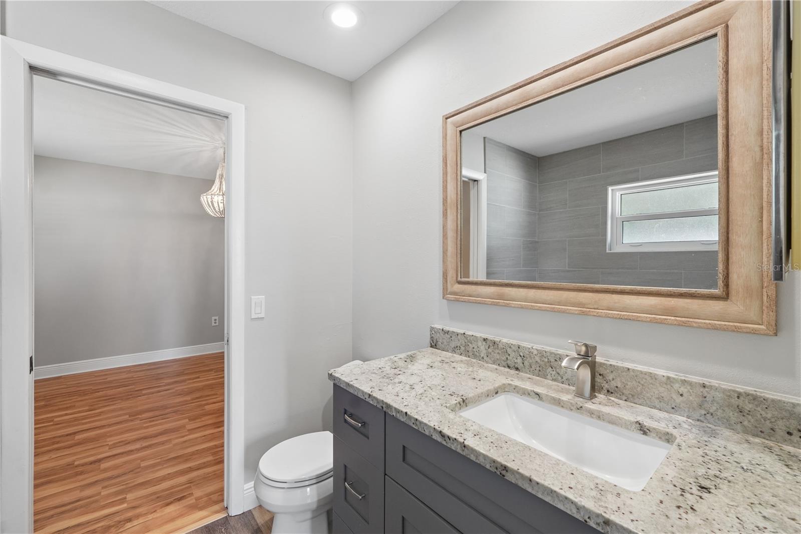 Image 18 of 41 For 8926 Gum Tree Avenue