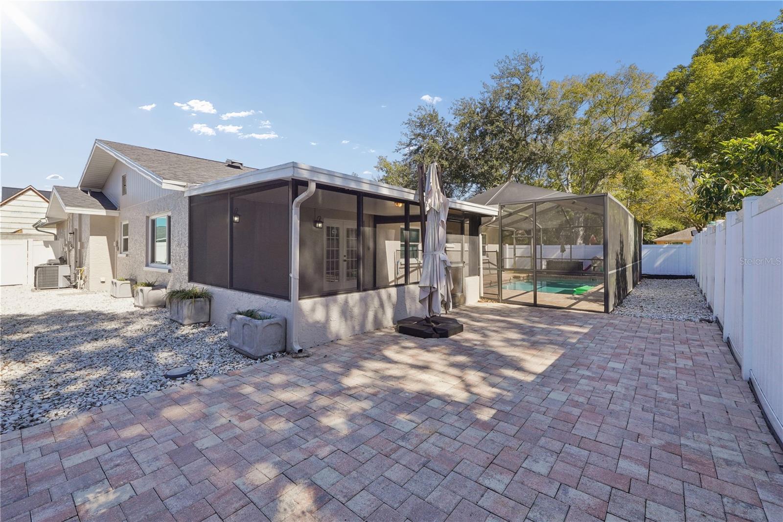 Image 37 of 41 For 8926 Gum Tree Avenue