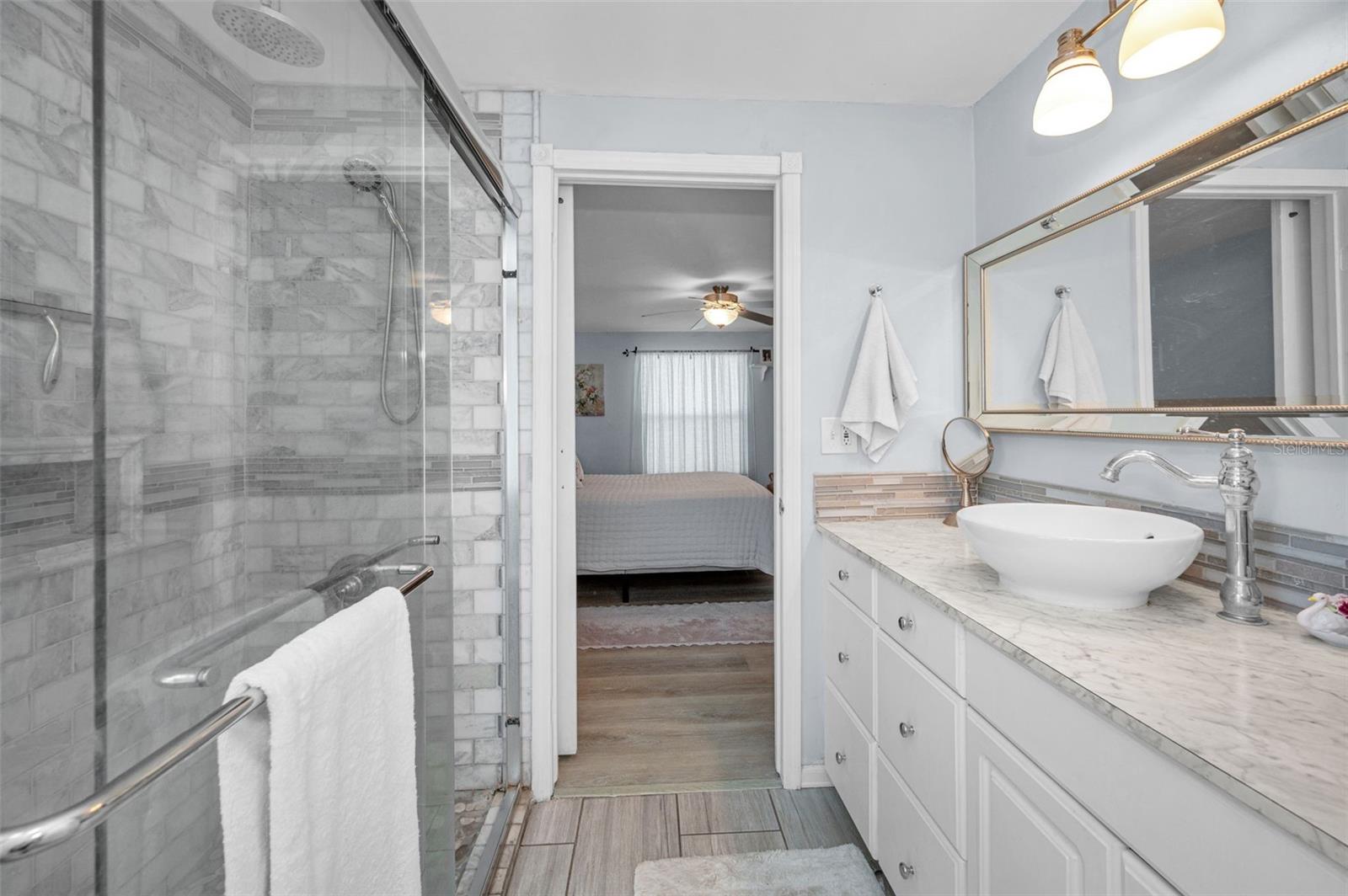 Image 33 of 77 For 1176 Mineola Circle