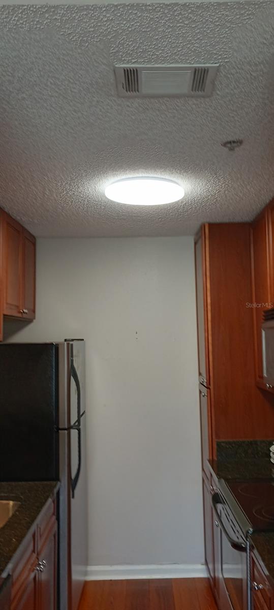 Image 11 of 31 For 11901 4th Street N 6306