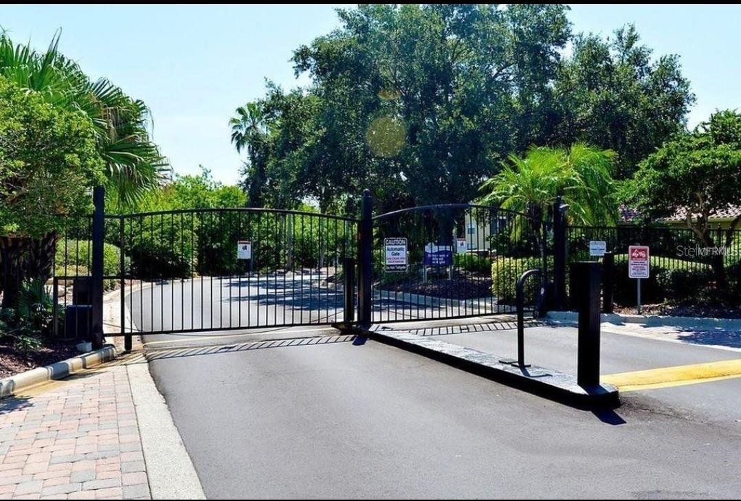 Image 25 of 31 For 11901 4th Street N 6306