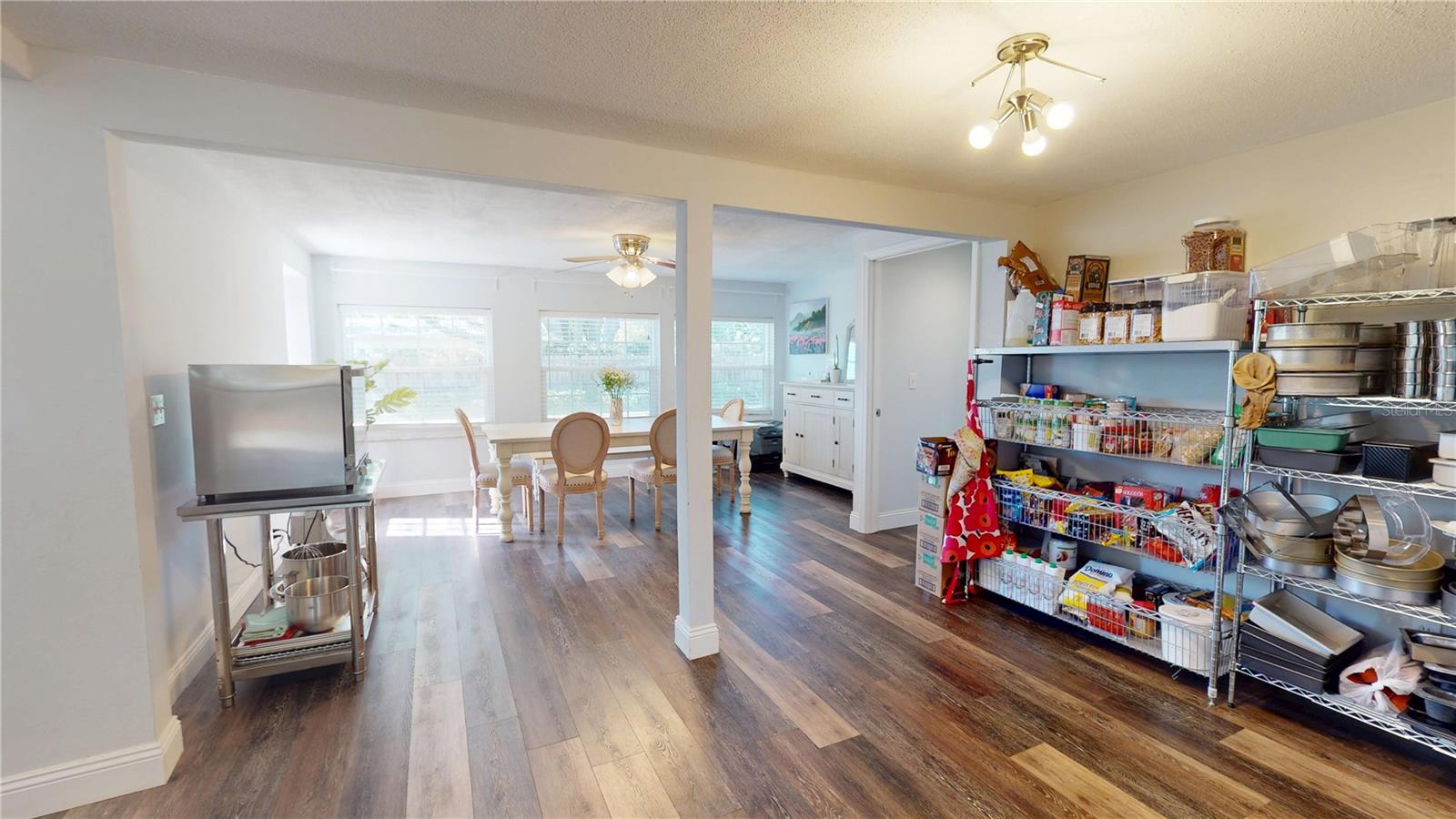 Image 18 of 49 For 2020 Yale Avenue