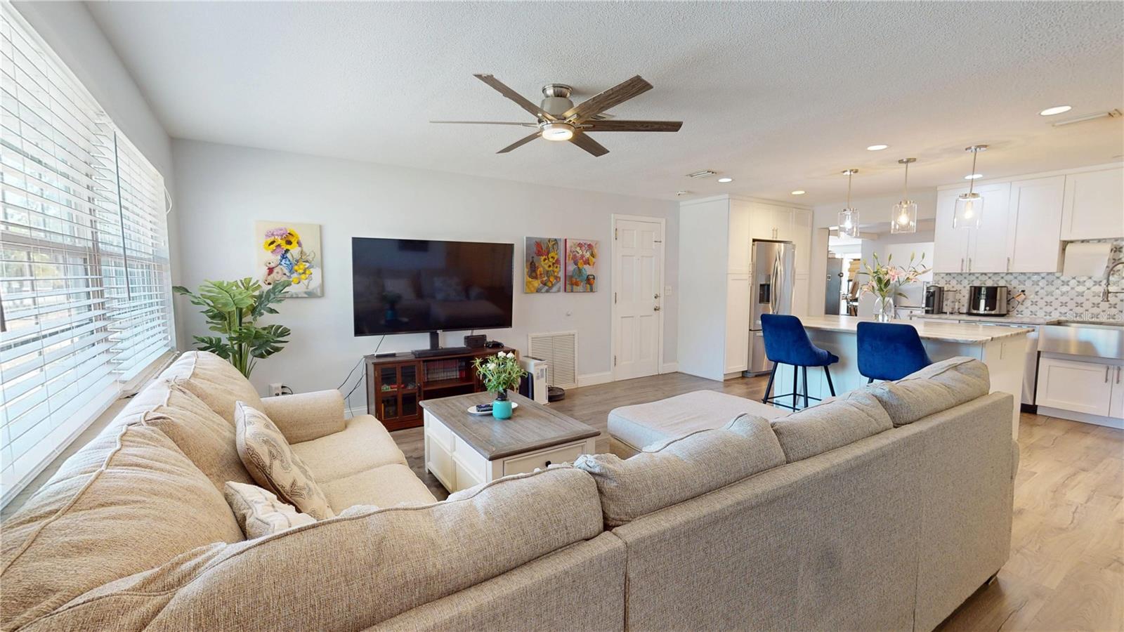 Image 2 of 49 For 2020 Yale Avenue