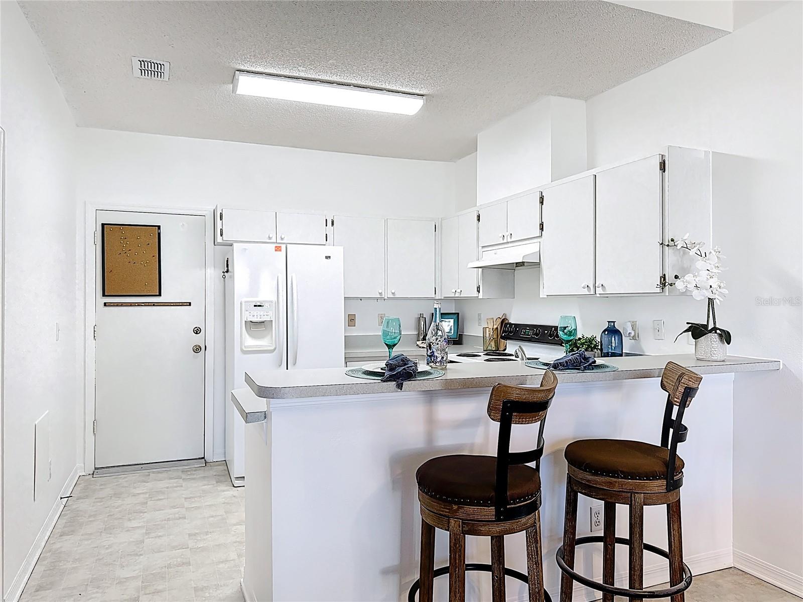 Image 15 of 30 For 1015 Radison Lake Court 65