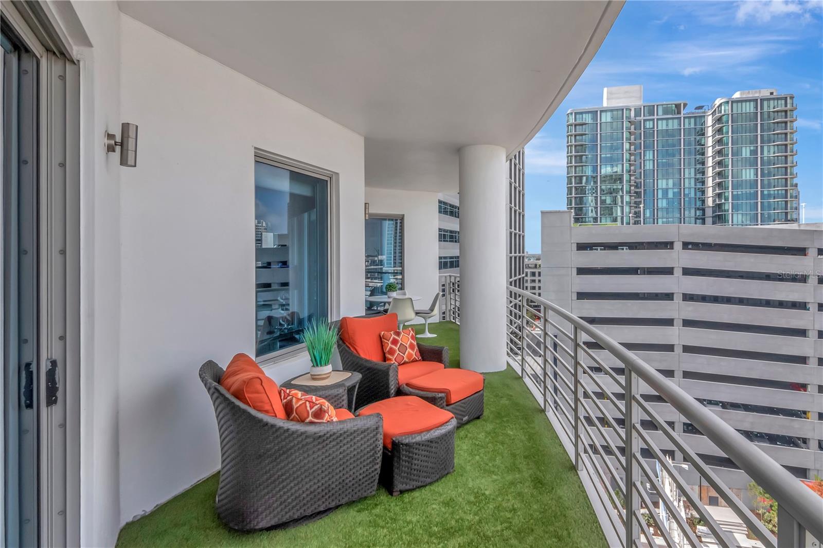 Image 30 of 38 For 449 12th Street 1006