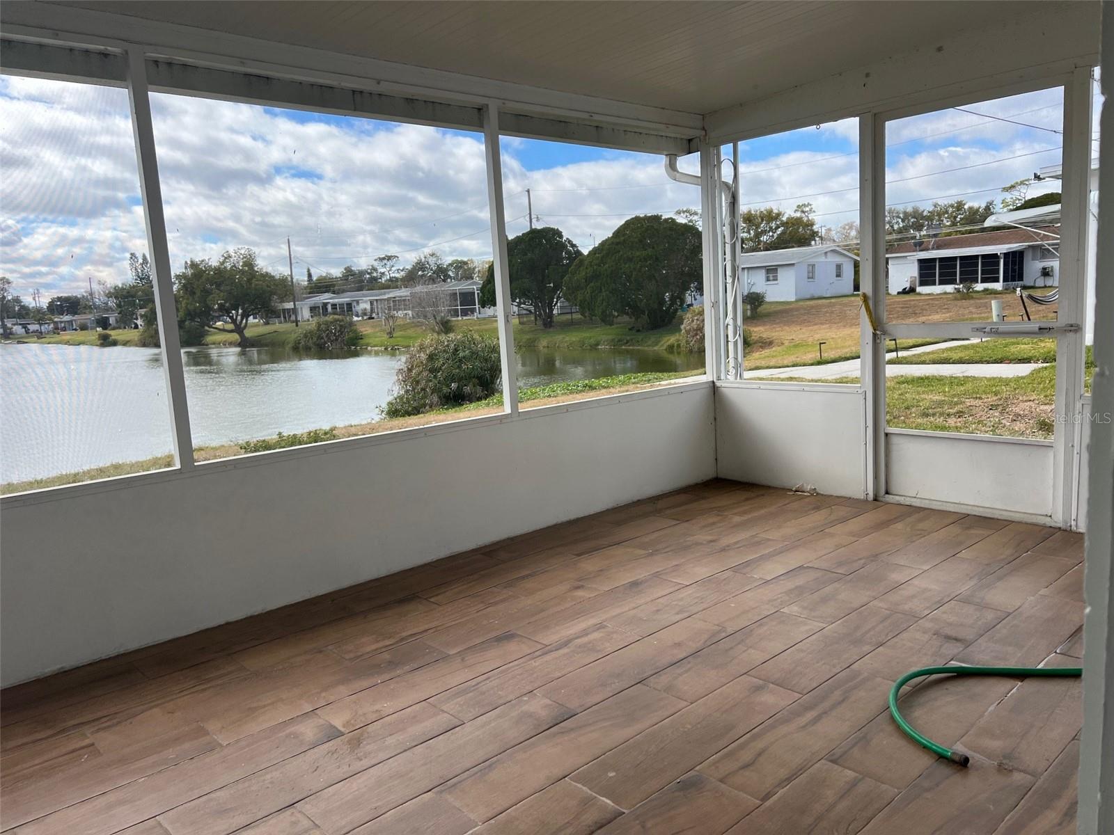 Image 2 of 24 For 5046 Victoria Lane