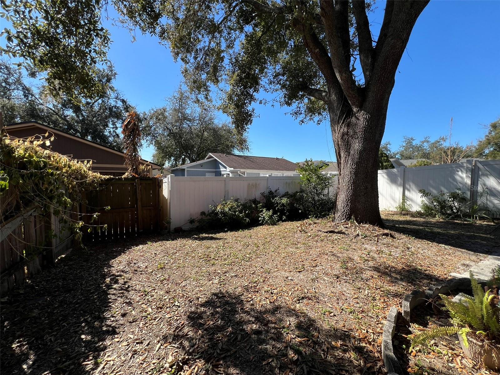 Image 34 of 46 For 7715 Willow Park Drive