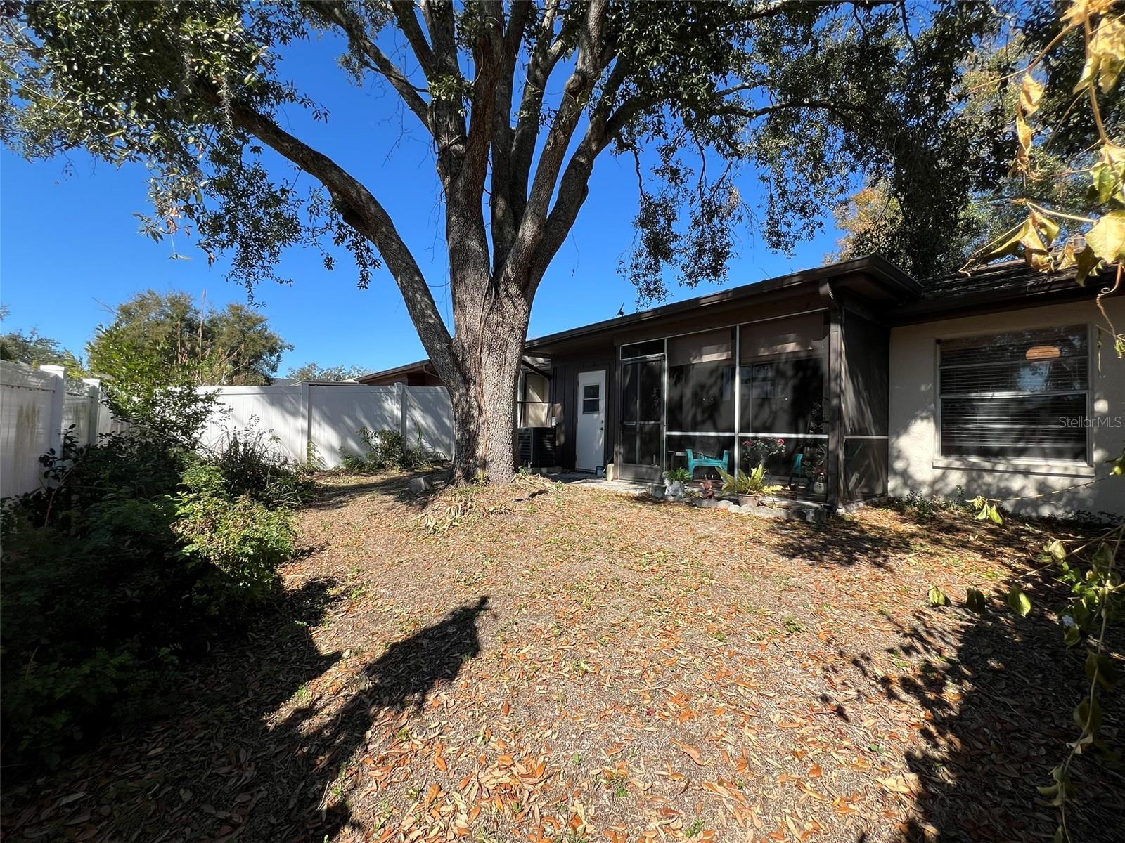 Image 35 of 46 For 7715 Willow Park Drive