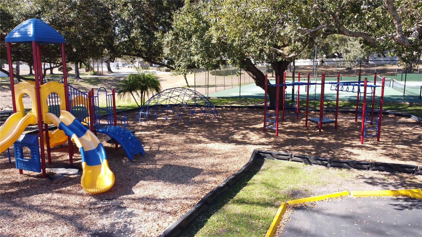 Image 45 of 46 For 7715 Willow Park Drive