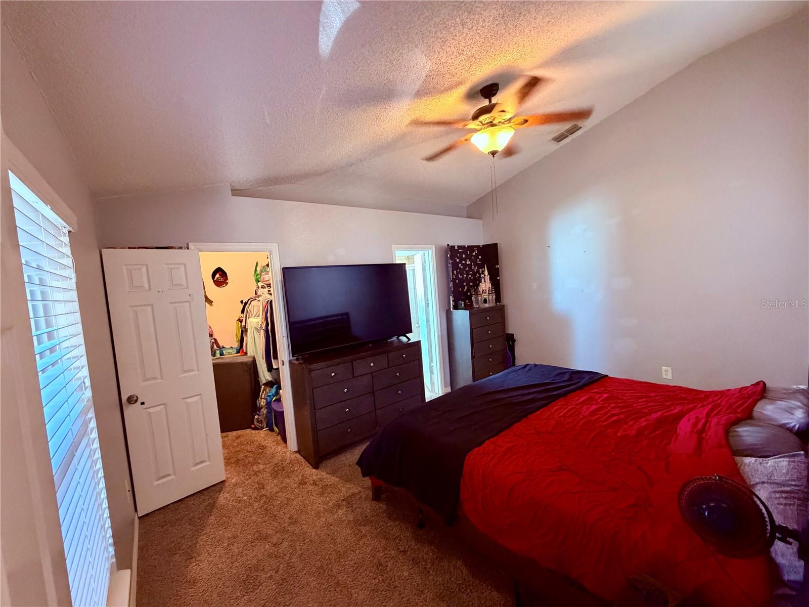 Image 12 of 23 For 12084 Rockford Street