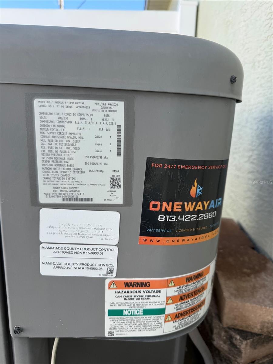 Image 18 of 23 For 12084 Rockford Street