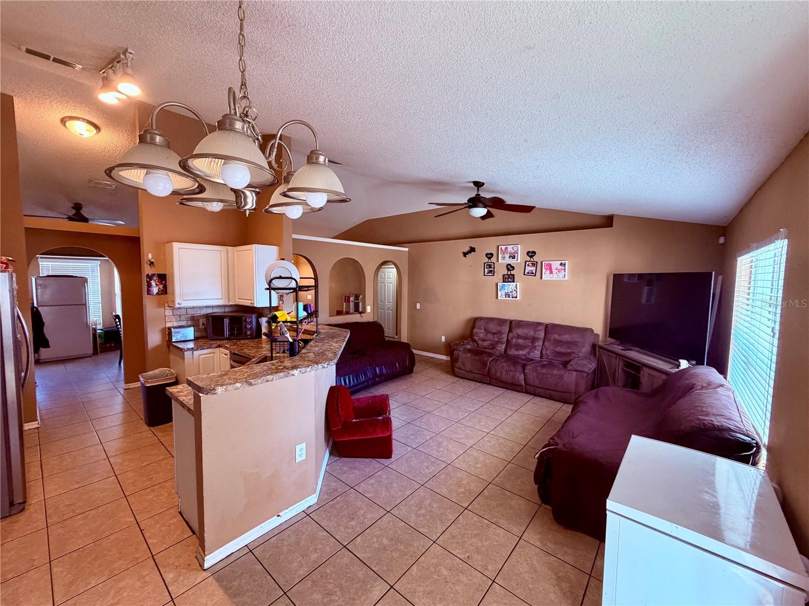 Image 6 of 23 For 12084 Rockford Street