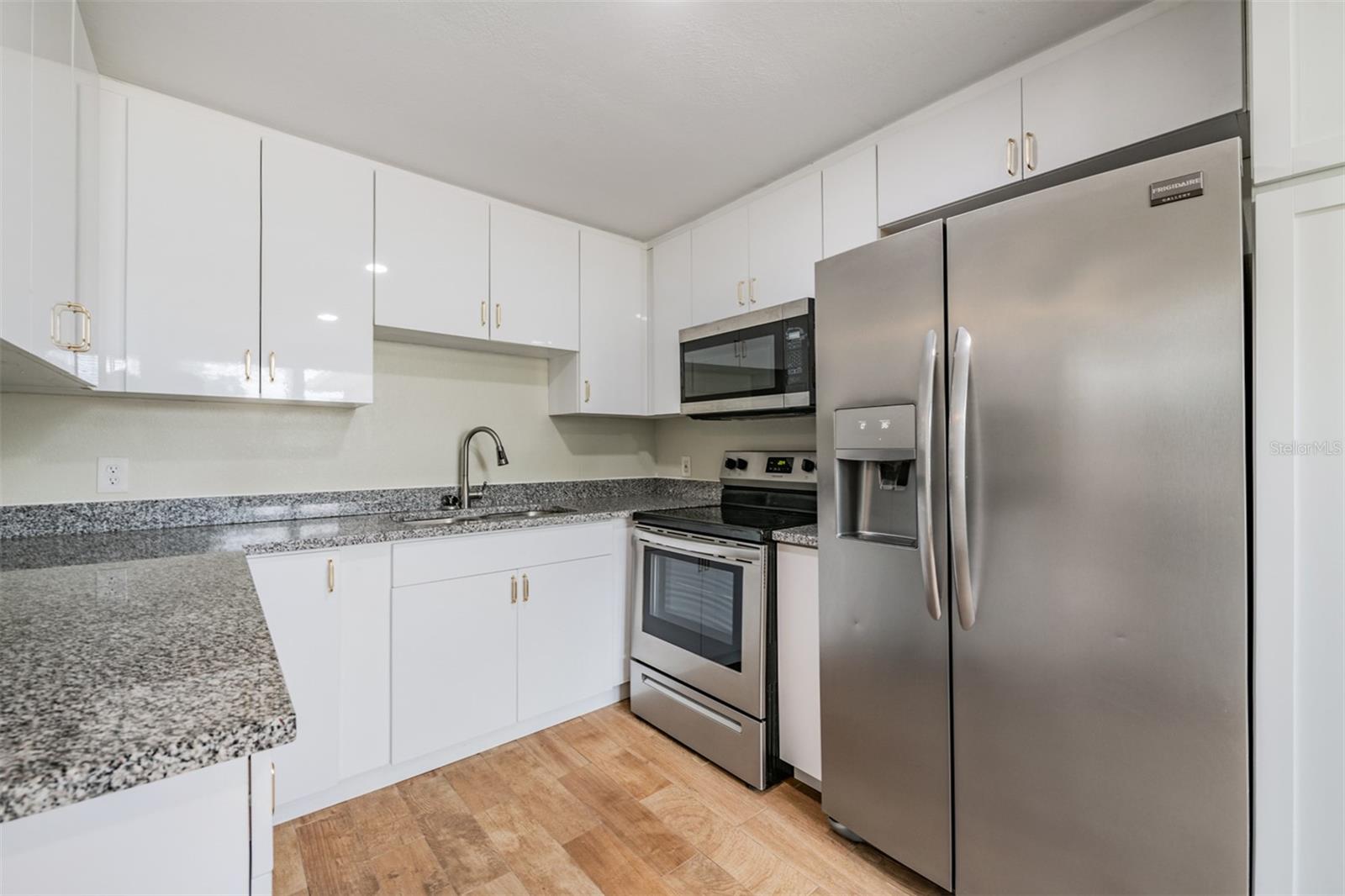 Image 11 of 40 For 5312 Dartmouth Road