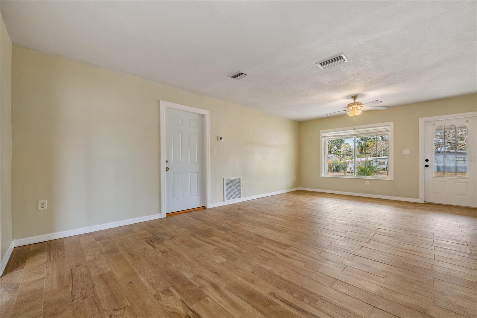 Image 7 of 40 For 5312 Dartmouth Road