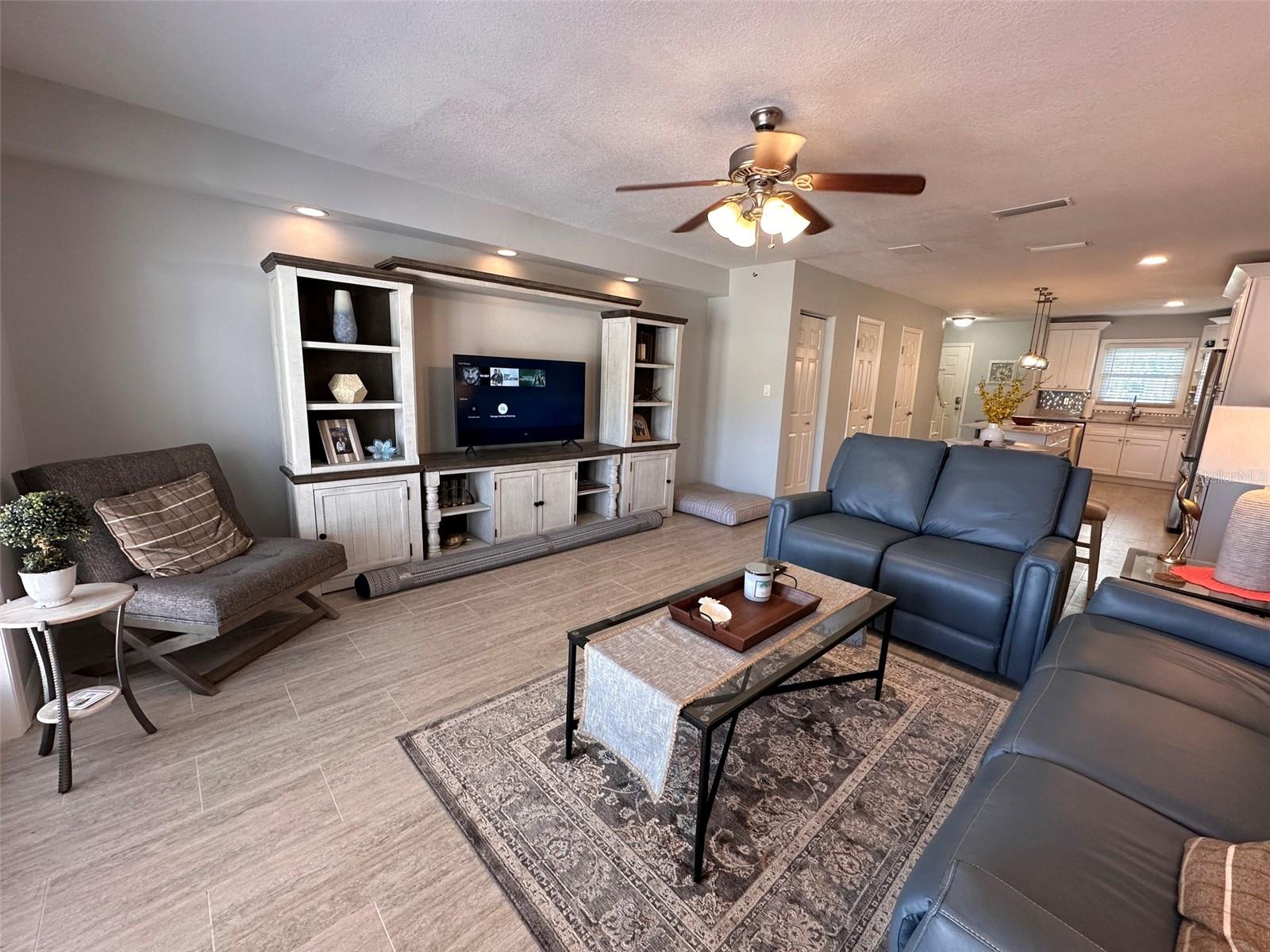 Image 10 of 37 For 4750 Snook Drive Se