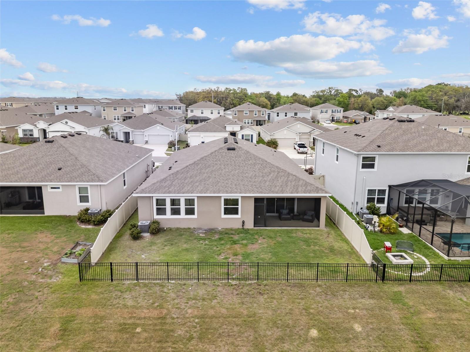 Image 35 of 39 For 32326 Conchshell Sail Street