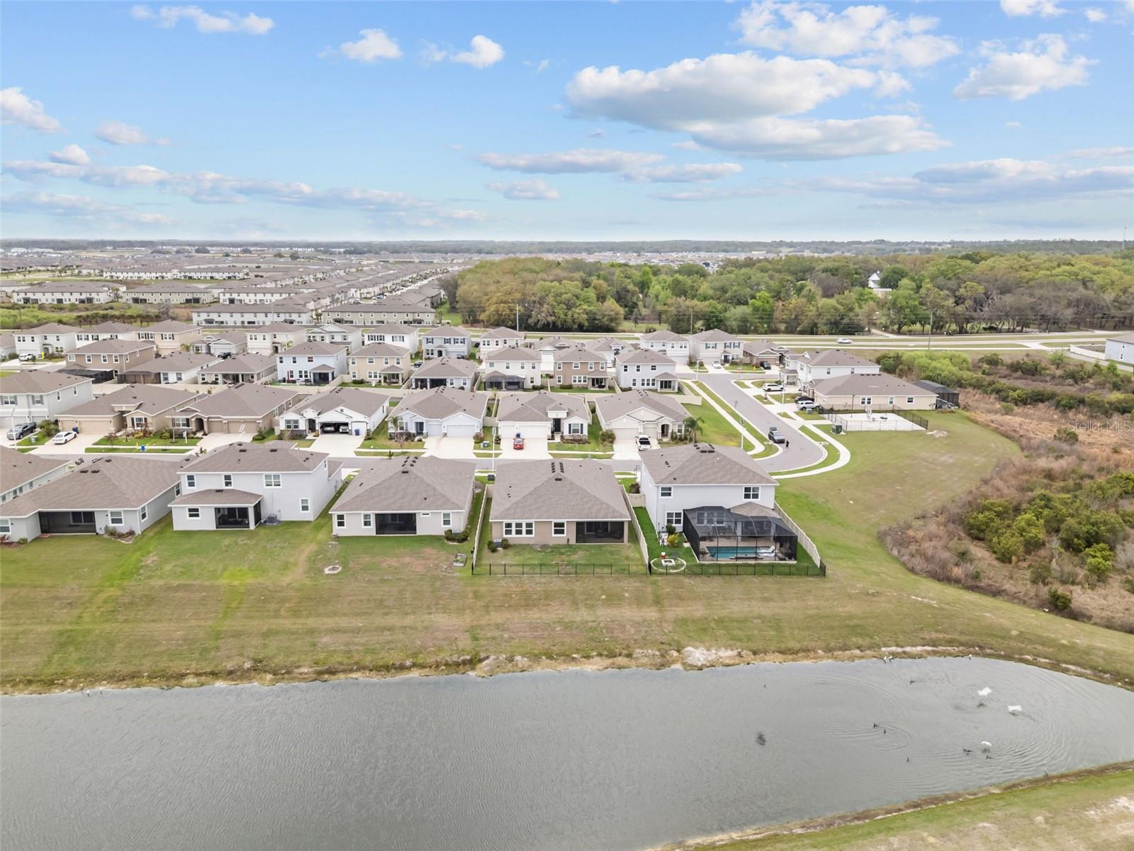 Image 37 of 39 For 32326 Conchshell Sail Street