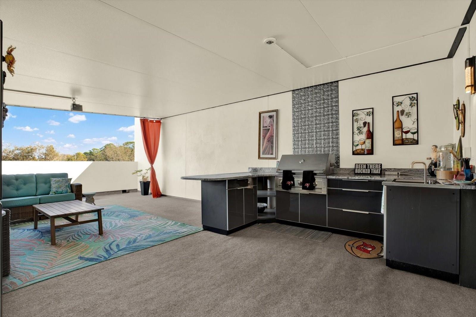 Listing photo id 36 for 6203 64th Way N